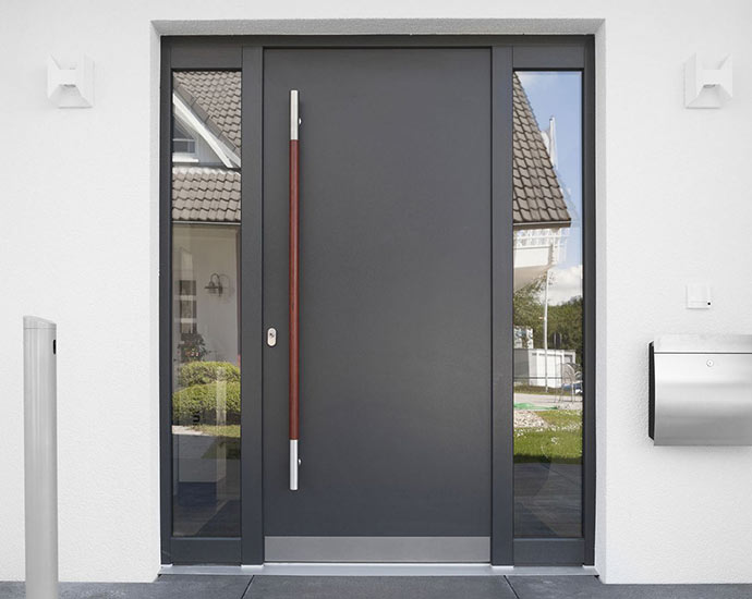 Moderne Haustüren aus Aluminium finden sie bei BWEI in Unterschleißheim.